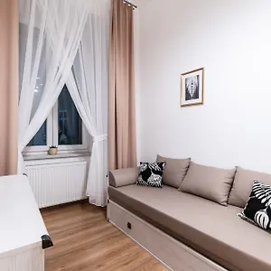 Aparthotel Dietla 32 - Ideal Location In The Heart Of Krakow, Between Main Square And Kazimierz District