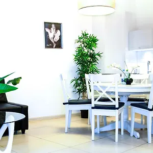 Florianska Gate Luxury Apartahotel