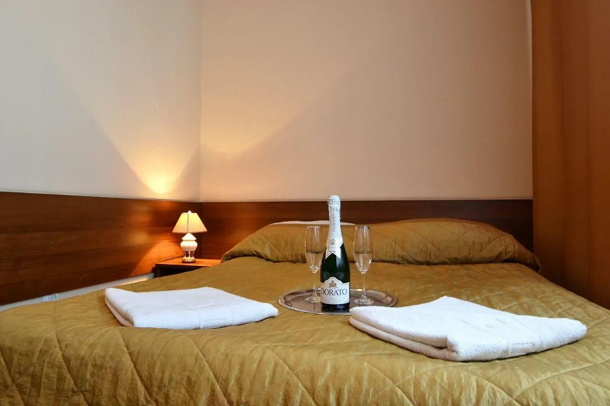 Bed and Breakfast Arka Kraków 2*, Cracovia Polonia